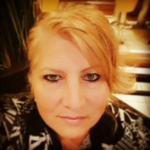 Meet your Posher, Gina